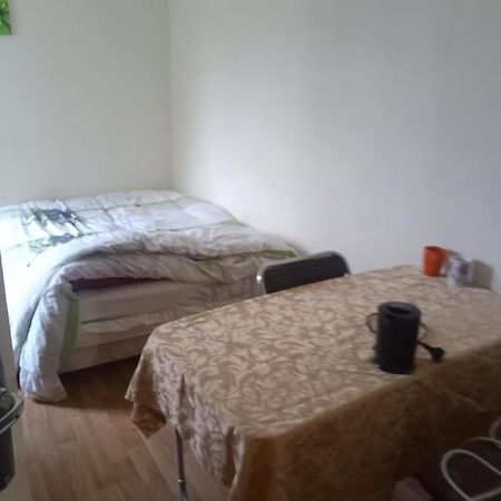 Chambre A Louer En Nuite Le Mans Exterior foto