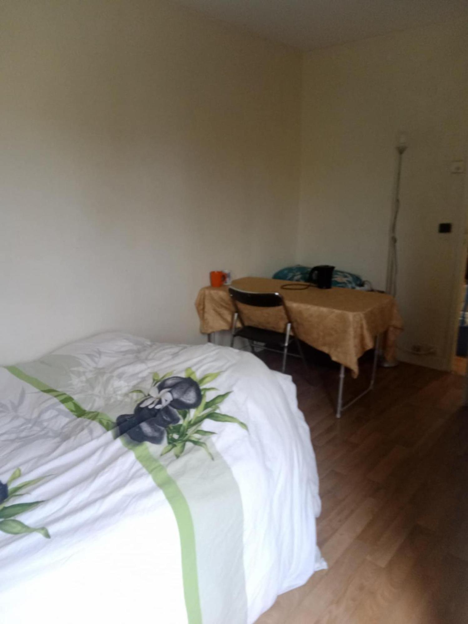 Chambre A Louer En Nuite Le Mans Exterior foto